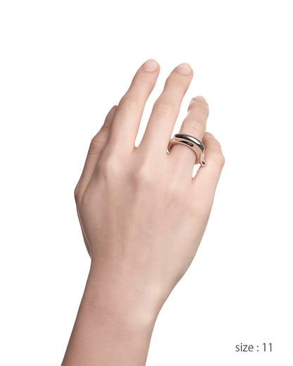 mignon alphabet collection / a ring