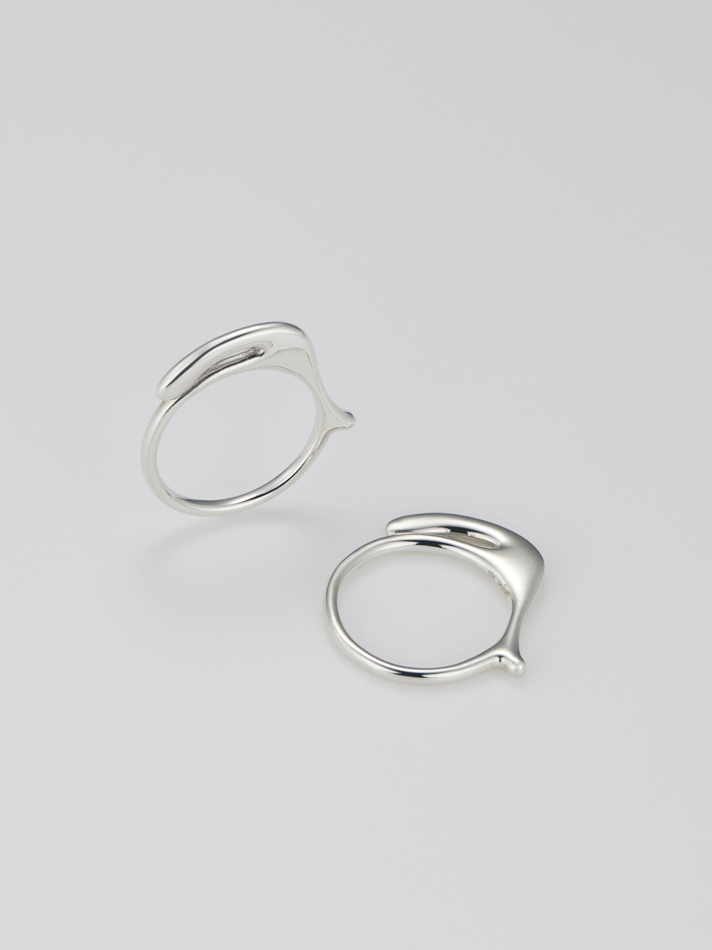 mignon alphabet collection / a ring