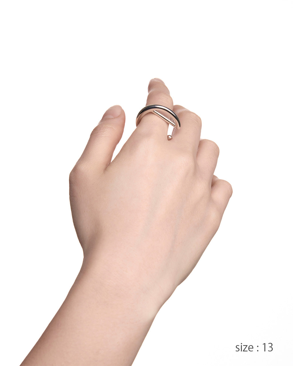 mignon alphabet collection / e ring