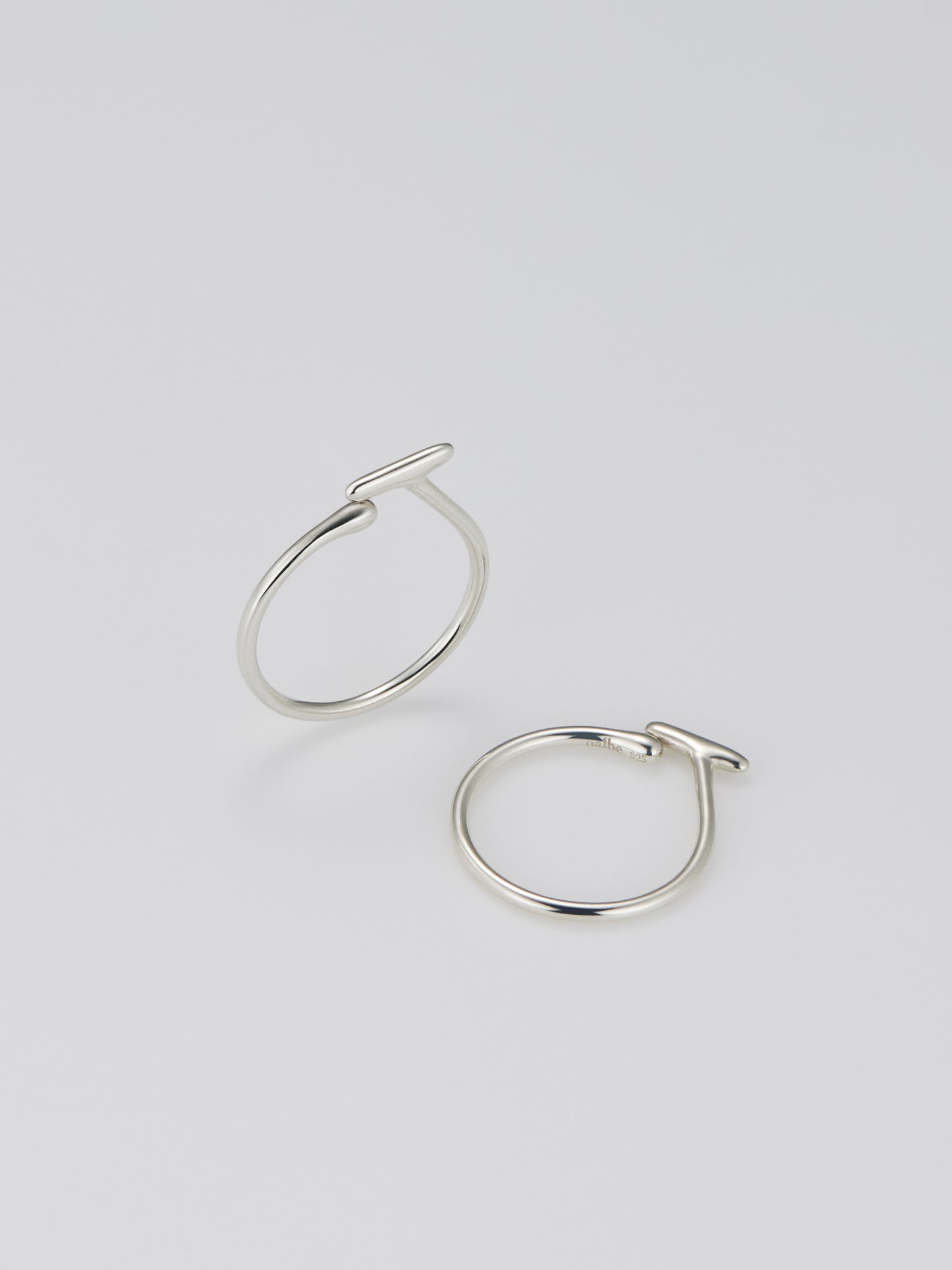 mignon alphabet collection / j ring