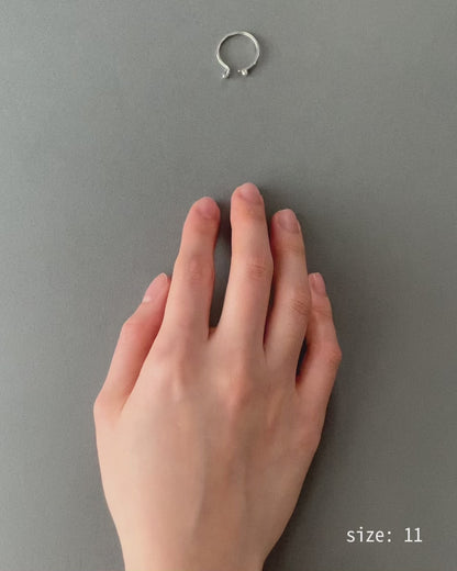 mignon alphabet collection / r ring