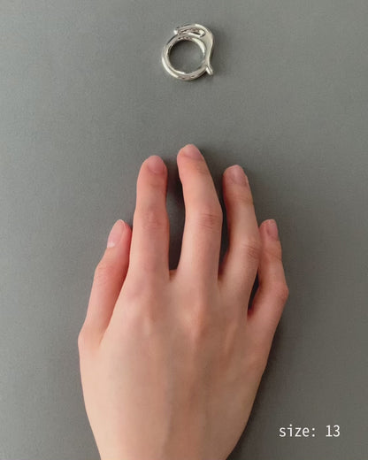 mignon alphabet collection / a ring