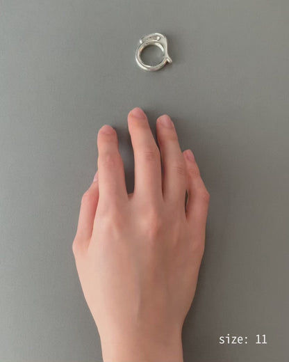 mignon alphabet collection / a ring